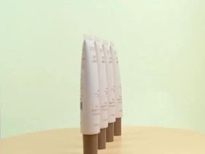 【SANIYE】BPOM Foundation Matte Cair 4 Warna Make Over All-day Original Skin Tint Sun Shield R6005