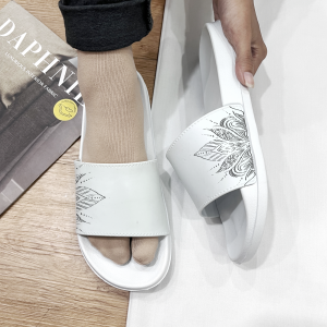 Mjc Indonesia Sandal Selop Explore Sandal Slip On Motif SD-Batik Flower Black White 36-44