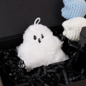 2ชิ้นจี้นิ่มลายการ์ตูนยัดนุ่นสีขาวพวงกุญแจผีน้อยฮาโลวีนตุ๊กตาอย่างสร้างสรรค์แบบแขวนน่ารักพวงกุญแจคู่เด็กของขวัญปีใหม่