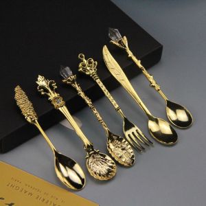 YOUTH HOME 6Pcs/Set Embossed Vintage Court Coffee Spoon Zinc Alloy Royal Dessert Spoon Kitchen Cutlery Carved Teaspoon Gift