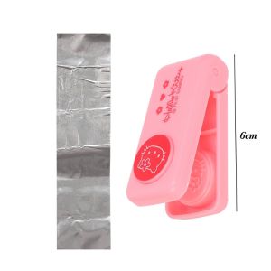 เครื่องมือลายนูน Sanrio Hello Kitty การ์ตูนน่ารักโลโก้ DIY KT ของขวัญวันเกิดแมววางแผนเครื่องเจาะนิวแมติกตราประทับสำหรับสมุดภาพกระดาษ