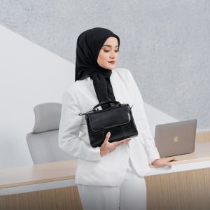 TAS SELEMPANG KULIT BERKUALITAS | SIMPEL | ELEGAN DAN PRAKTIS UNTUK WANITA