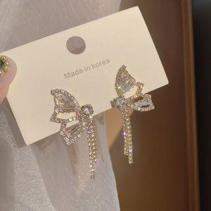 ตุ้มหูพู่ห้อยเพทายผีเสื้อ MODE Korea เครื่องประดับต่างหูที่เรียบง่ายสง่างามสำหรับผู้หญิงหญิงสาว