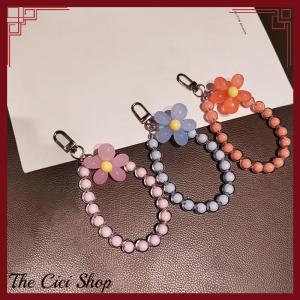 [The Cici Shop] 1ชิ้นสายคล้องโทรศัพท์มือถือประดับลูกปัดลายดอกไม้สีสันสดใสสายคล้องคอสายคล้องมือถือสำหรับผู้หญิงเครื่องประดับที่วางโทรศัพท์มีจี้ห้อย