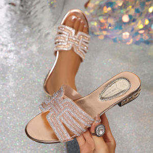 [Free Shipping] Plus-Size WomenS Flat Sandals 2026 Summer New Collection Solid Color Lightweight With Rhinestone Embellishments