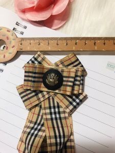 Cài áo nam nữ mẫu BBR. KT 9x13cm. Nhận thiết kế theo yêu cầu của khách