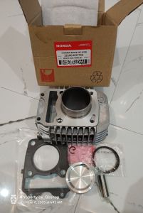 CYLINDER BLOCK XRM 125 FI WAVE 125 FI HONDA THAILAND GENUINE PARTS 12100-KYZ-701