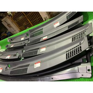 Original Perodua Wiper Grill Cover Panel Plastic - Perodua Myvi ( 2005 - 2010)
