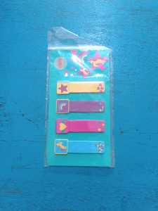 Penanda Pembatas Buku Gambar Karakter Bermotif 1 Lembar