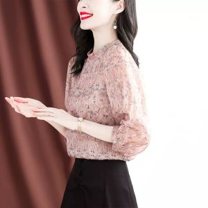 LUXURY Queen Heavyweight Silk Womens Blouse 2023 New Summer Floral Age Reducing Design Feeling Small and Unique Bubble Sleeve Top
