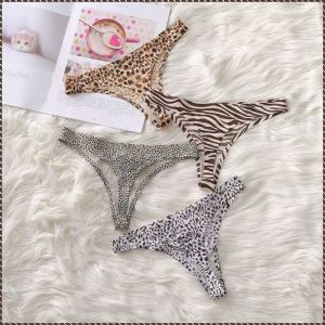 ชุดชั้นในกางเกง ความยืดหยุ่น สะดวกสบาย กางเกงผู้หญิง รูปลักษณ์ทันสมัย เซ็กซี่ ใกล้กับร่างกาย