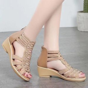 [Free Shipping] Soft Leather Roman Sandals for Women Summer 2026 New Model Soft Sole Mom Shoes Fashionable Outdoor Womens Sandals Wedge Heel Womens Shoes