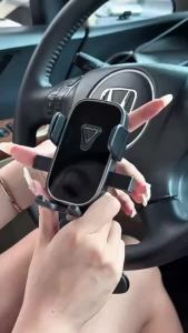 Air Outlet Navigation For Mobile Phone Bracket Center Console Dashboard Suction Type Mobile Phone Bracket