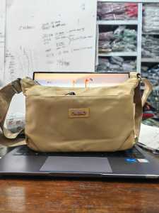 CHIBAO - Tas Selempang Wanita 11992 Sling Bag Parasut Wanita Trendy