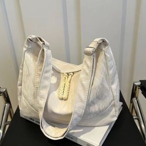 EchoBliss กระเป๋าสะพายขนาดใหญ่สไตล์ลำลองสำหรับผู้หญิง เหมาะสำหรับใช้ในชีวิตประจำวันและไปโรงเรียน