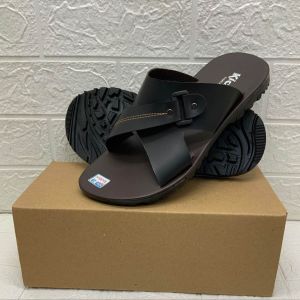 Sandal Pria Dewasa Slip On Casual – Selop Kulit Sintetis Murah Model Terbaru Flip Flop Nyaman Promo COD