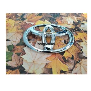 logo depan toyota innova reborn 2016 - 2021 / emblem grill depan toyota innova reborn 2016 - 2021 / Logo innova