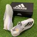 Giày adidas X20.