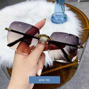 SMD Kacamata Hitam Frame Metal Sunglasses Wanita Korean Fashion Ulzzang
