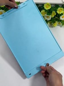 LCD Papan Tulis Kanak-Kana儿童液晶手写画板  Writing Tablet 可擦除电子画板涂鸦写字绘画玩具 Erasable Drawing Writing Board