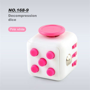 WEIHUIMEI ของเล่นคลายเครียด ของเล่นระบายความแปลกใหม่ Depressure นิ้ว Rubic Cubeกดหกด้านของเล่นสำหรับเด็ก