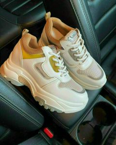 Giày thể thao nâng đế giày sneaker nữ cao 6p siêu nhẹ màu trắng viền vàng nâu Ana QC