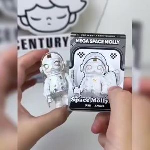 molly MEGA SPACE MOLLY 100% Series 4 Figures POP MART blind collection decorative gift toy doll