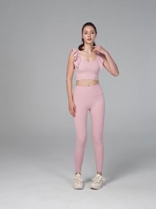 Lulu Áo ngực thể thao thời trang châu Âu và Mỹ với cúp cố định tích hợp tay ngắn t Áo vest ren gợn sóng áo tập yoga thể dục giúp