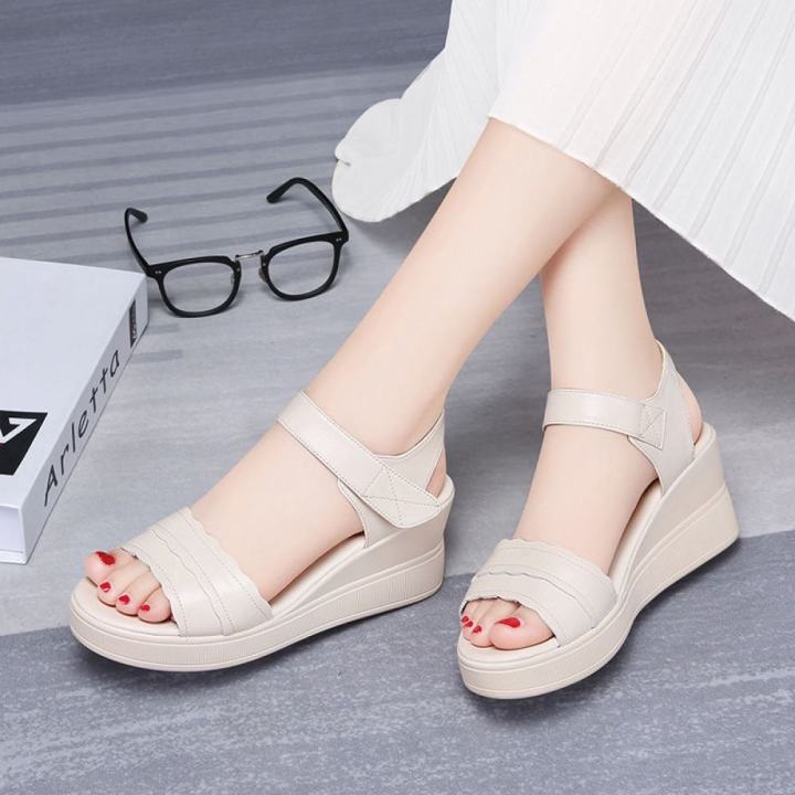 Parisian sandals online white