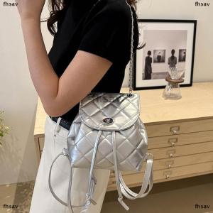 [COD] fhsav 2025ใหม่ฤดูร้อนกระเป๋าเป้ผู้หญิงประดับเพชรดีไซน์เฉพาะกลุ่มกระเป๋าแฟชั่นสายโซ่กระเป๋าเป้สตรีขนาดเล็ก