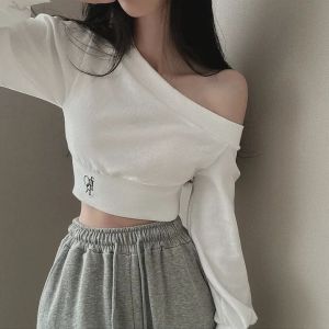 IELGY chic off-shoulder loose skinny versatile short thin sweatshirt for women