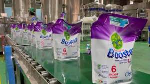 Nước giặt Booster hương nắng mai NEW 2022 túi 32kg hàng xuất khẩu Nhật Bản