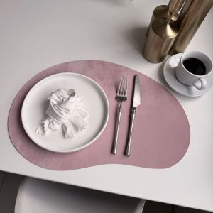 GURUNGMANI Cashew Shaped Leather Placemat Nordic Faux Velvet Dinner Table Place Mat  Non-Slip Decorative Table Mat