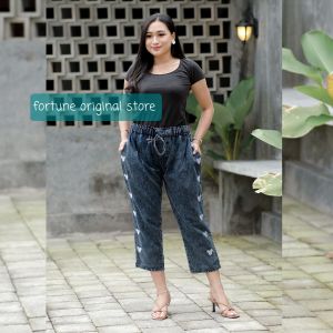 CELANA LOVE PANTS JEANS JUMBO