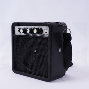ZLG 5W Amplifier Electric guitar amplifiers Black color Yellow color Spot goods Requires 9v battery