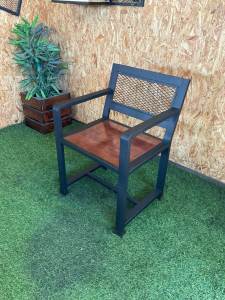 IRONSERVICE : เก้าอี้พนักพิงหลัง มีที่พักแขน มี 2 สี " เฟอร์นิเจอร์ โครงเหล็กกันสนิม ตกแต่งภายในและภายนอก มีประกัน " (จัดส่งรวดเร็ว)