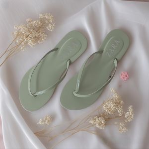 Sandal Jepit Teplek Flat Wanita Style Terbaru Bahan Karet Empuk