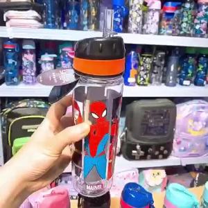 Smiggle Water Cup 650ml Straw Mens and Womens Portable Portable Water Bottles with Multiple Designs to Choose from