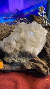 Bụi đá Thạch Anh dễ thương clear Quartz tán sắc lắp lánh phong thủy sưu tầm mã 415