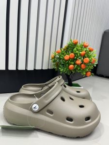 K รองเท้าหัวโต รองเท้าเปิดส้น รองเท้าแตะ รองเท้าผู้หญิง รุ่น SLP 01 -W  มีไซส์ 36-41