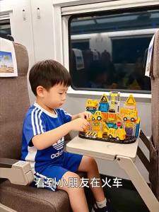 [SG Seller] Theme Mini Magnetic Building Tiles Magnet Bricks Set With Portable Metal  For Boys Early Education