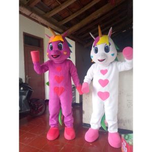 kostum badut kuda poni