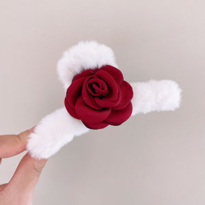 Klip Rambut Rose Hair Clip Plush Fluffy Flower Hair Claw Elegant Hair Accessories Stylish Hair Clip