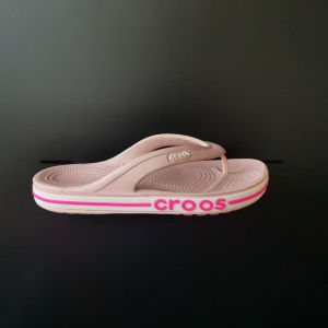 Crocs Classic Baya flip-flops outdoor sports slippers for men lightweight and non-slip summer beach sandals available for wholesale