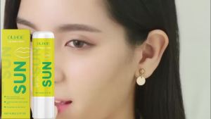 OUHOE Balsem Bibir Perawatan Melembapkan Pengurangan Kerutan Bibir Lembut Kulit Mati Menutrisi Melembapkan Perawatan Bibir Lip Balm
