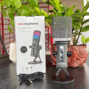 Micro thu âm MAX05 PRO Micro tích hợp đèn RGB. Đáp ứng được các yêu cầu ghi âm của người sử dụng mà còn mang lại trải nghiệm sáng tạo đầy đủ và mới lạ. Cùng với sự phát triển của công nghệ và đam mê ca hát âm nhạc...