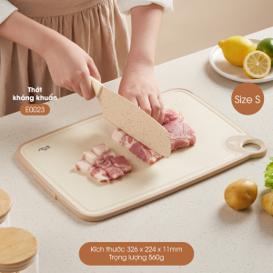 Thớt Bear Cao Cấp Chống Khuẩn Chất Liệu An Toàn Bề Mặt Chống Trượt Dễ Vệ Sinh Dùng Nhà Bếp CX-E0023