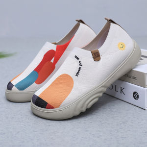 [Free Shipping] WomenS Spring And Autumn New Collection: Breathable Soft-Soled Fashionable Slip-On Shoes Casual Canvas Shoes And Colorful Knit Flats