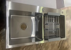 Chậu Rửa Bát 2 Hố Inox Mờ Nguyên Bản SUS 304 Không Mạ (KT 82x45cm) Kèm Vòi Rửa Bát Nóng Lạnh Đầy Đủ Phụ Kiện