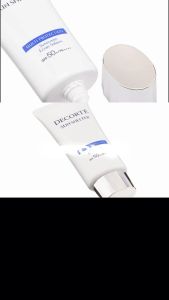 Kem chống nắng Decorte Sun Shelter Multi Protection SPF50